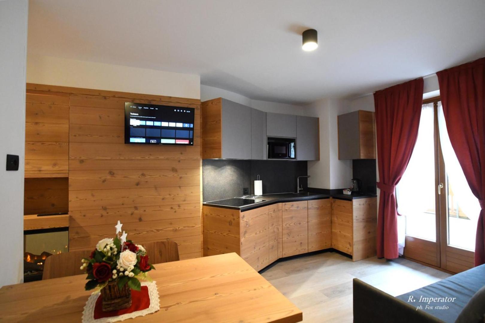 Park Residence Imperator Carisolo Exterior foto
