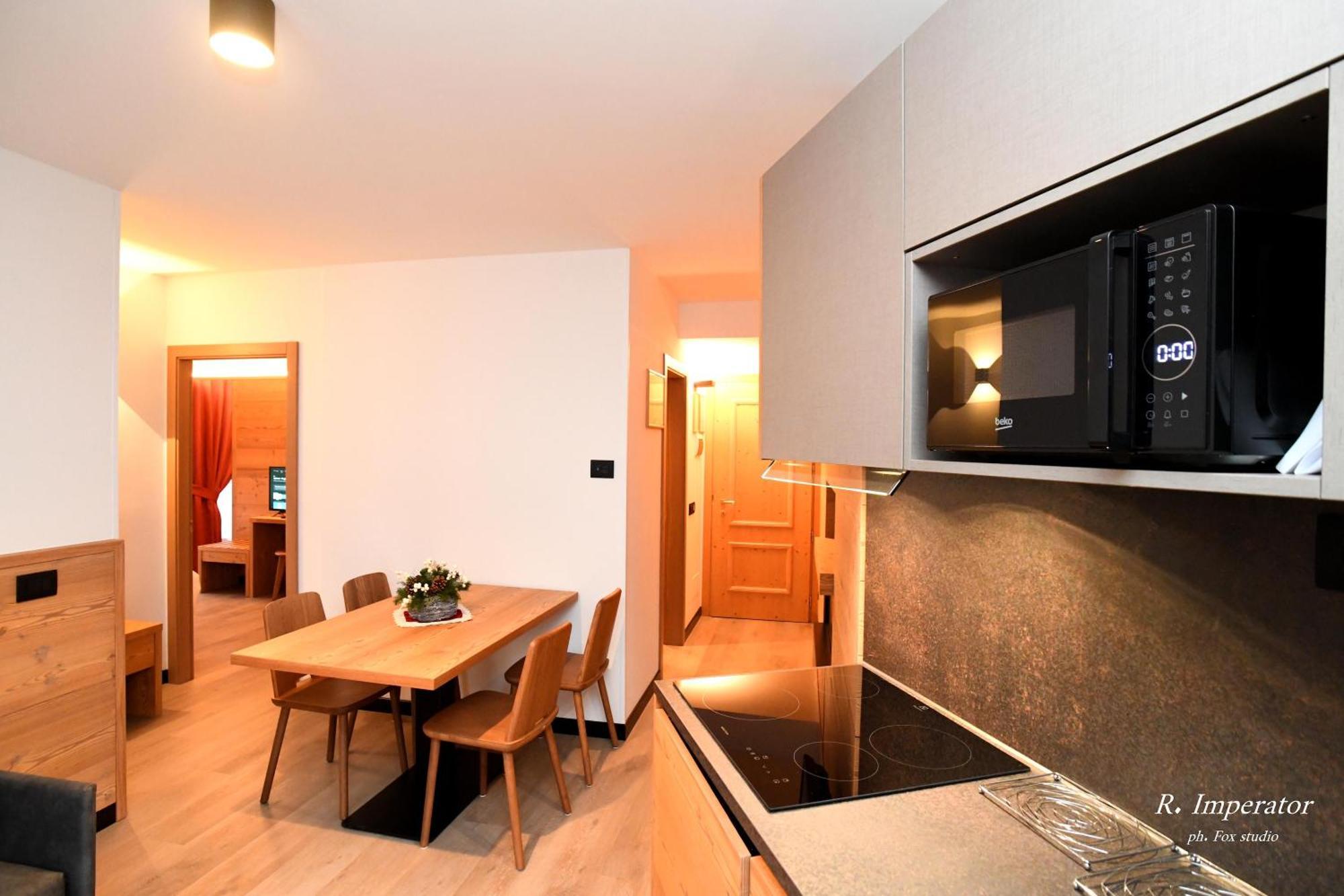 Park Residence Imperator Carisolo Exterior foto